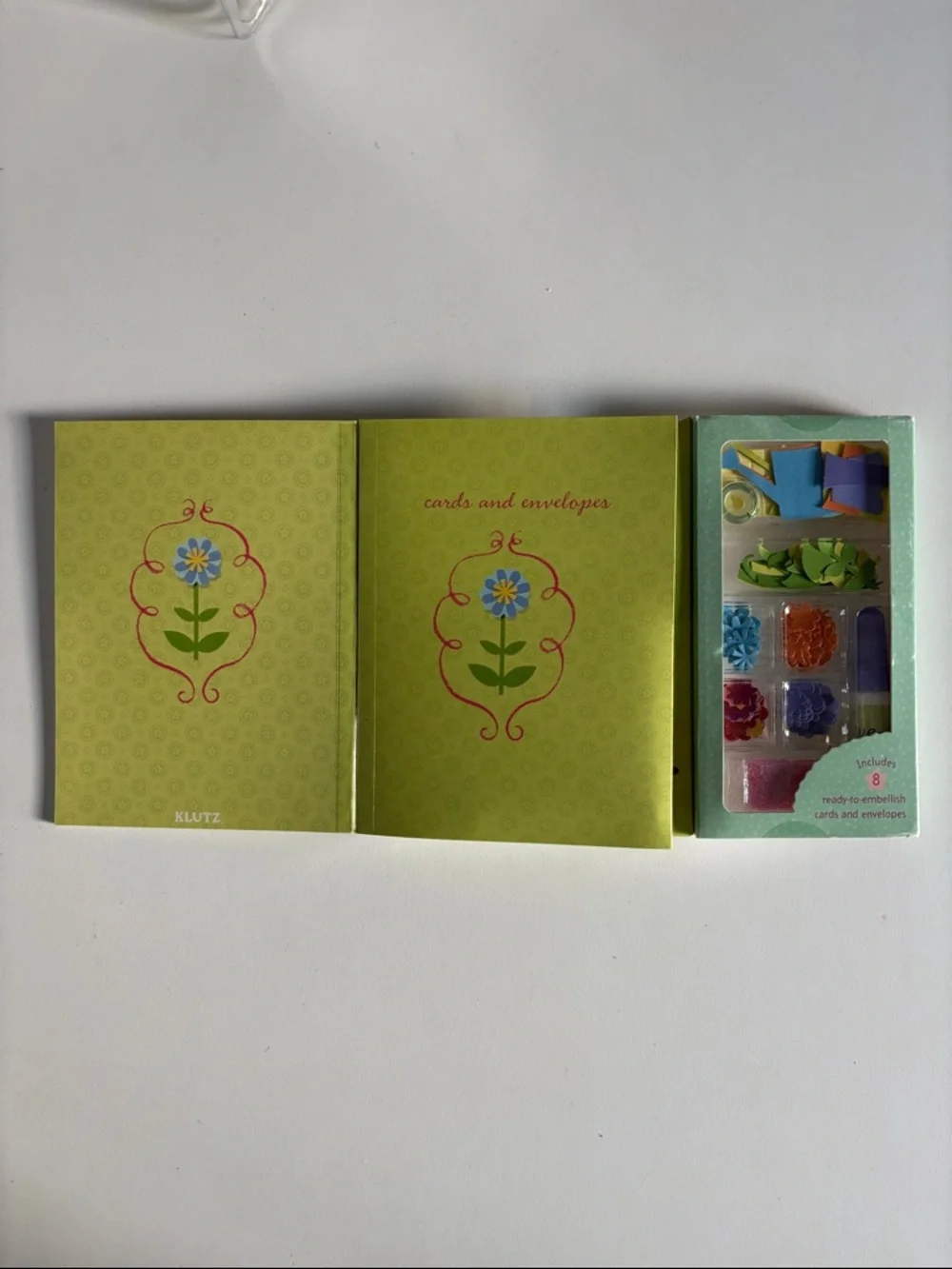 Klutz Color-In Stained Glass Kit with Neon Pens & Create your Own Card Kit‎